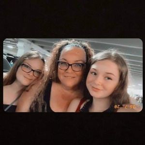 Meet your Posher, Christina